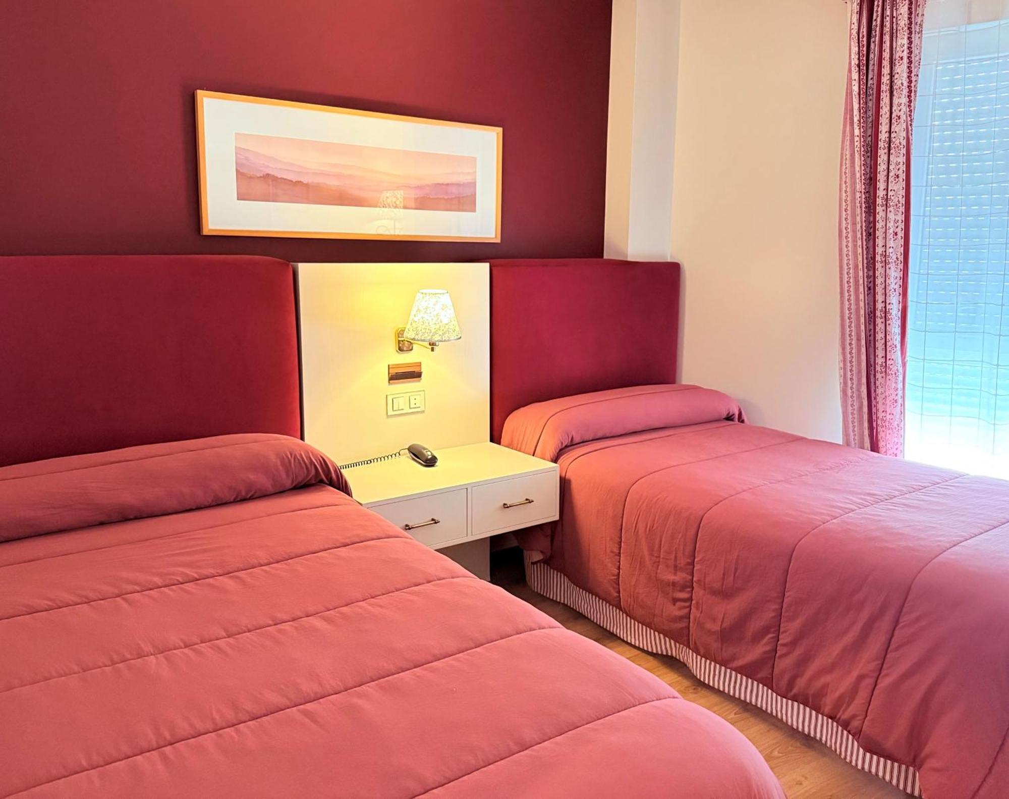Hotel Bouza Рибадео Экстерьер фото